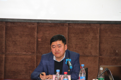 黑龙江大学法学院孙磊副院长发言北京平商律师事务所陈波主任发言香港